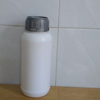 Chai nhựa đựng 1 lít hoá chất, bình nhựa 2 lít đựng thuốc sát trùng, can nhựa 5 lít đựng thuốc thú y