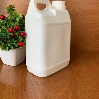 Sản xuất can nhựa 500ml vuông đen, can nhựa 1 lít đựng thuốc BVTV, can nhựa 2 lít đựng hoá chất, can đựng 5 lít hoá chất loãng