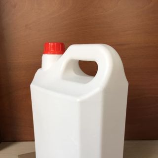 Can nhựa 0.5 lít đựng xăng, can nhựa 1 lít đựng vi sinh, bình nhựa 2 lít đựng hoá chất, can nhựa đựng 5 lít hoá chất tại TPHCM