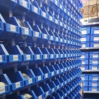Khay nhựa A5 đựng dụng cụ, kệ nhựa đựng phụ tùng xe máy, khay nhựa đựng linh kiện phân loại TPHCM