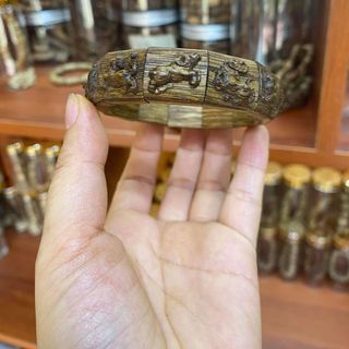 12 con giáp trầm hương đeo tay