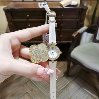 MÓN QUÀ VALENTINE ĐỒNG HỒ NỮ CHÍNH HÃNG SCOTI DÂY DA MẶT CỎ BỐN LÁ NẮP