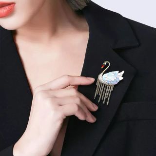 Ghim cài áo thiên Nga tráng men tua rua thời trang thanh lịch dành cho nữ 6.5cm