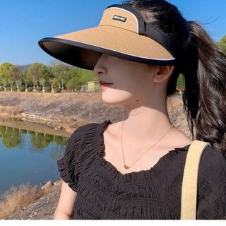 Mũ cói nửa đầu