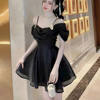 ĐẦM XÒE TRỄ VAI TƠ ÁNH KIM CÓ LÓT KÈM PHỤ KIỆN