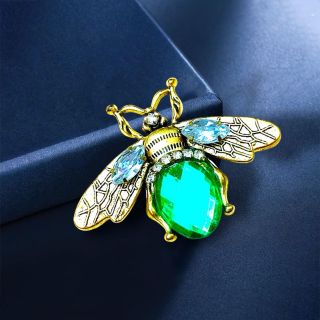 Ghim Cài Áo Hình Chú Ong Vàng Đính Đá Xanh Xinh Xắn dành cho nam nữ - 4.7cm