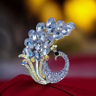 Trâm Cài Áo Nữ Lãng Mạn Thanh Lịch  pha lê Tím Hình chim Công Độc Đáo Sang Trọng dành cho nữ - 6cm