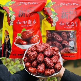 Táo Đỏ Size Đại Vương Túi 700gr Size 7-9 Trái / 100gram