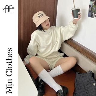 SET BỘ CROPTOP ( Màu Trắng Kem) - Mịn Clothes