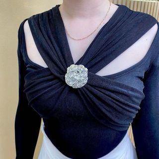 A82- Áo kiểu nữ thun nhũ co dãn nhún kim tay dài cổ vạt chéo