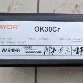Que hàn chống mài mòn OK30Cr
