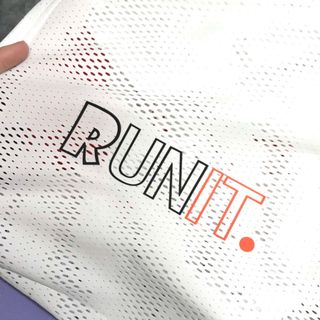 Tank nữ Run It 
Size: M.L