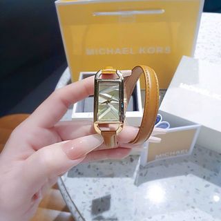MÓN QUÀ VALENTINE ĐỒNG HỒ NỮ CAO CẤP MỚI NHẤT MKORS 4722 4721 DÂY DA 2 VÒNG TAY