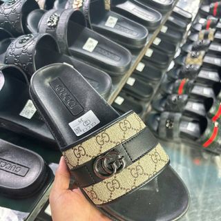 Dép kẹp gucccci