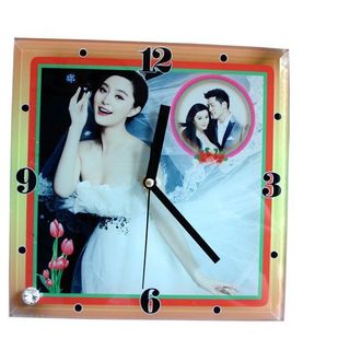 Đồng hồ thủy tinh để bàn 15x15cm