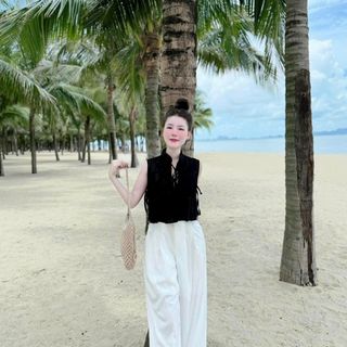 Set bộ thời trang nữ chất đũi vân mây áo tay sát nách cổ sơ mi mix quần ống rộng thiết kế sang trọng