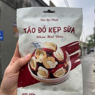 Táo Đỏ Kẹp Hạt Điều gói 100gram hàng xịn ngon