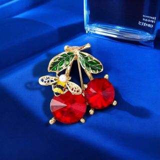 Ghim Cài Áo Hình Chú Ong Và Cherry Đính Đá Pha Lê Dễ Thương Thời Trang Cho Nữ -4cm