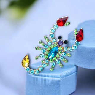 Ghim cài áo Hình bọ cạp đính đá thời trang dành cho nam nữ- 6cm