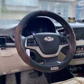 Bọc Vô Lăng Sparco Tem Kim Loại