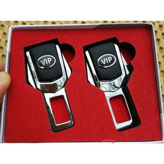 Bộ 2 chốt ngắt chuông cảnh báo thắt dây an toàn in logo VIP phù hợp với tất cả các dòng xe
