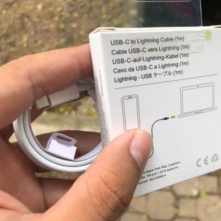 Cáp sạc PD 27W Type C to Lighning Trắng Full
