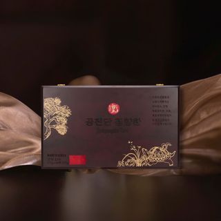 An cung hoạt huyết trầm hương HUANG JIWON hộp gỗ 60 viên x 3.75g