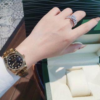 ĐỒNG HỒ NAM NỮ CAO CẤP RÔLET DÂY THÉP MẶT KÍNH SAPHIRE NIỀNG KHÍA
