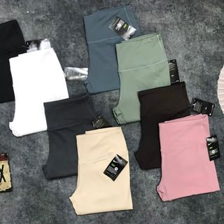 Quần dài nữ phối lưới Chất liệu: poly 2 da Size: M.L.XL.XXL Ri: 2222 Tách nửa ri được