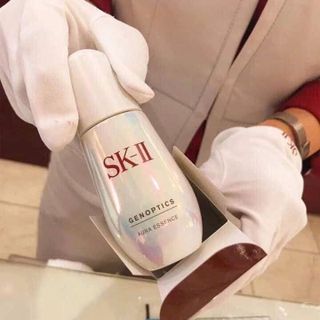 Serum dưỡng trắng da SK-II GENOPTICS Aura Essence -50ml