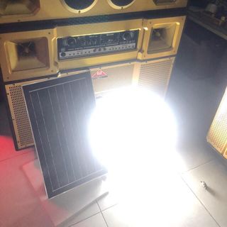 Đèn led búp năng lượng mặt trời 200w 500w CÓ TẤM PIN CỰC SÁNG có remost kèm theo hàng cty