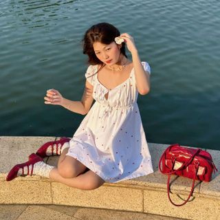 [SHOPPUMI] Đầm Madi nền trắng họa tiết tim nhỏ SM Pumi