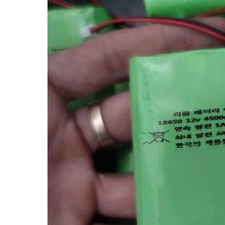 Pin cho loa daile S8  q8  jbz 106 108 ( 9V 2A) có thể cắm thêm pin 4pin Pin Dự Phòng Sạc Pin Sạc Pin