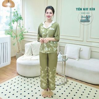 Bộ Pyjama Lụa Pháp Hancloset Lạc Phụng Rêu Xanh - Áo Cánh Dơi & Quần Dài Cao Cấp HA1017