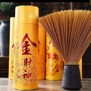 ￼Hộp 500 que Nhang Thần Tài Chiêu Lộc