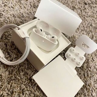 Tai Nghe Pro 2 (Hộp Sạc MagSafe USB-C) - Âm Thanh Vòm, Chống Nước, Kết Nối Bluetooth