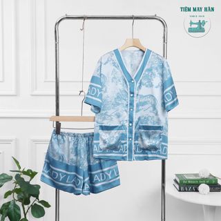 Bộ Pyjama Lụa Pháp ROYAL FOREST Quần Ngắn HanCloset, Bộ Đồ Mặc Nhà Cao Cấp Sang Trọng HA1011