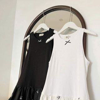 [SHOPPUMI] Đầm Cami sát nách phồng bí đinh nơ 2 màu đen và trắng size SM Pumi