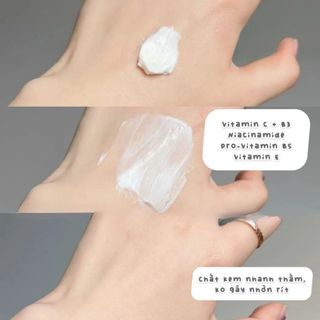 Kem dưỡng Olay Total Effects 7in1 UK - Vie Beaute