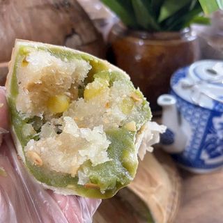 BÁNH PÍA CHAY DỪA TRÀ XANH: HƯƠNG VỊ THANH KHIẾT, AN LÀNH 580G - WINNIE HOUSE