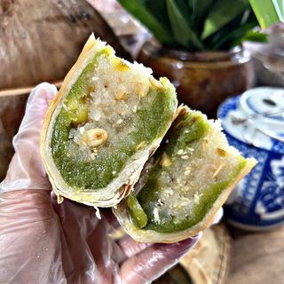 BÁNH PÍA CHAY DỪA TRÀ XANH: HƯƠNG VỊ THANH KHIẾT, AN LÀNH 580G - WINNIE HOUSE