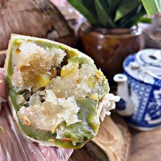 BÁNH PÍA CHAY DỪA TRÀ XANH: HƯƠNG VỊ THANH KHIẾT, AN LÀNH 580G - WINNIE HOUSE