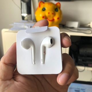 Tai nghe iphone 7 auto lighning xài bluetooth