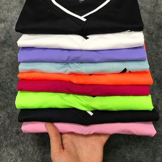 Áo nữ Naqiy Chất liệu: mè, lỗ kim Size: M.L.XL.XXL Ri: 2222 Tách nửa ri được