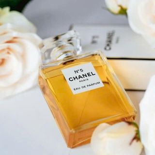 Nước hoa nữ ChanelNo 5 vàng Eau De Parfum-100ml