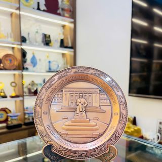 Đúc đĩa đồng mạ vàng, đĩa đồng đúc làm quà tặng