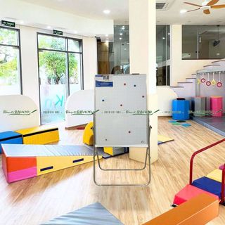 Bảng flipchart viết bút lông chân inox - cao 100 ngang 60 cm