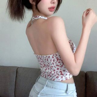 Áo cổ yếm chéo ngực