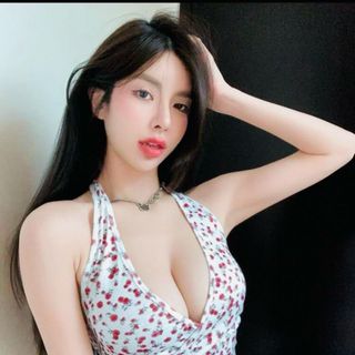 Áo cổ yếm chéo ngực
