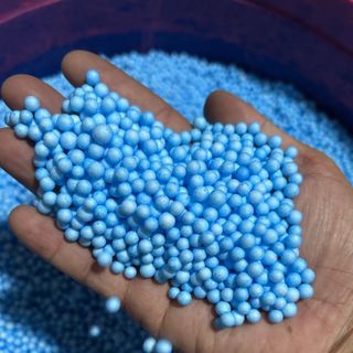 Hạt xốp màu đồng giá 20gr/Bịch/8k